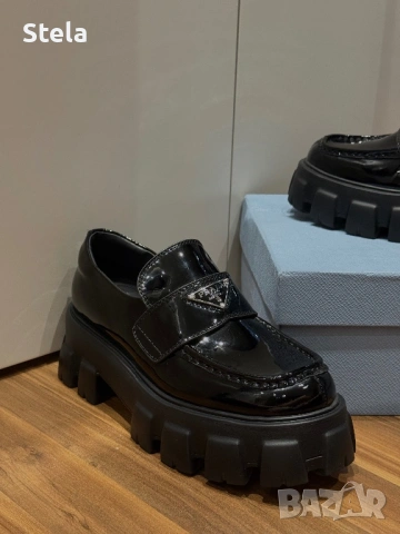 Prada обувки 