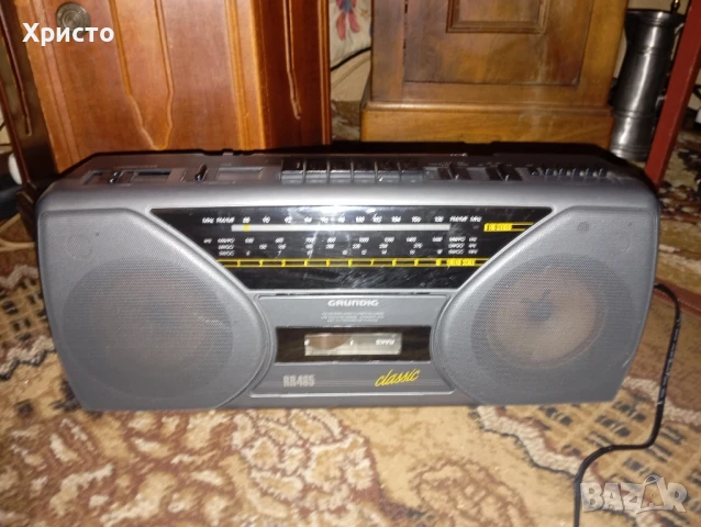 Радио касетофон GRUNDIG .