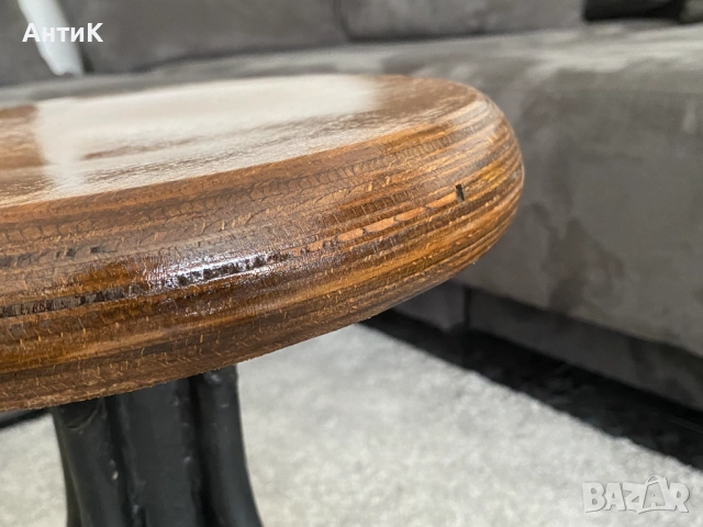 Индустриално Винтидж Столче на Винт, снимка 6 - Антикварни и старинни предмети - 52489131