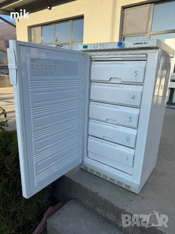 Физер Либхер 5 чекмеджета 113 см , снимка 2 - Фризери - 52423093