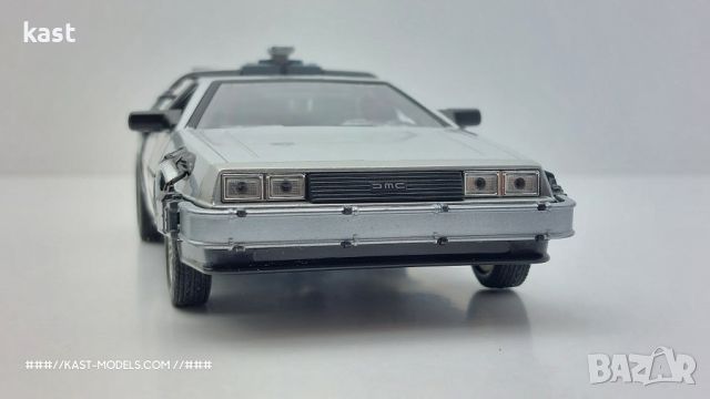 KAST-Models Умален модел на DeLorean Back to the Future I Welly 1/24, снимка 6 - Колекции - 45452753