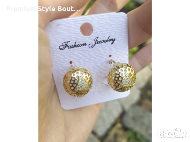 обеци от медицинска стомана 