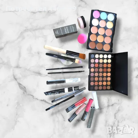 Комплект за грим, снимка 2 - Комплекти и лотове - 50363994