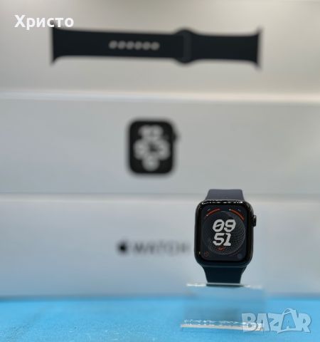 Смарт часовник Apple Watch SE, Корпус Aluminium 44mm Space Grey, снимка 2 - Смарт гривни - 46582173