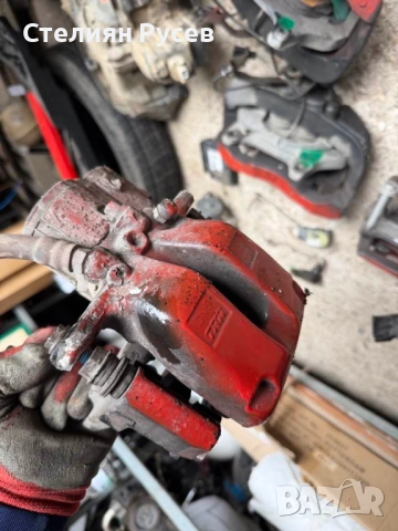 големи спирачни апарати audi a8 s8 d3 5.2 450hp facelift 2009г цена  170 евро общо  дават се двете п, снимка 5 - Части - 53620137