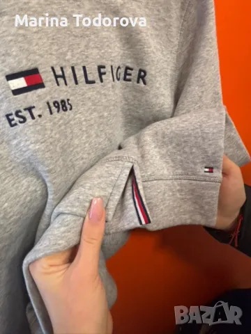 Блуза Tommy Hilfiger, снимка 2 - Суичъри - 48762964