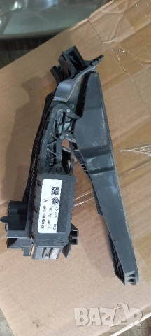 Потенциометър газ VW Passat B6