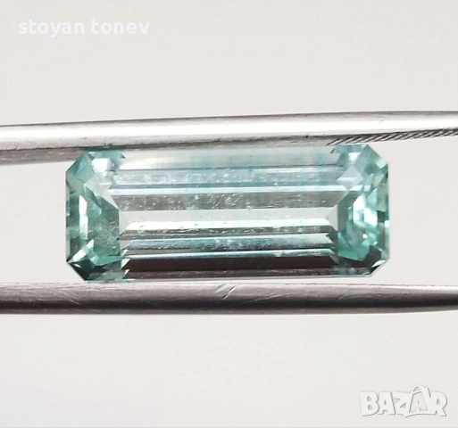  Зашеметяващ естествен изумруд 4,96 карата с жив блясък и голям размер! Сертификат!, снимка 9 - Други - 54168684