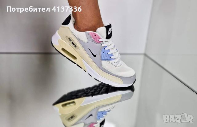 Дамски маратонки Nike Реплика ААА+, снимка 3 - Маратонки - 46337604