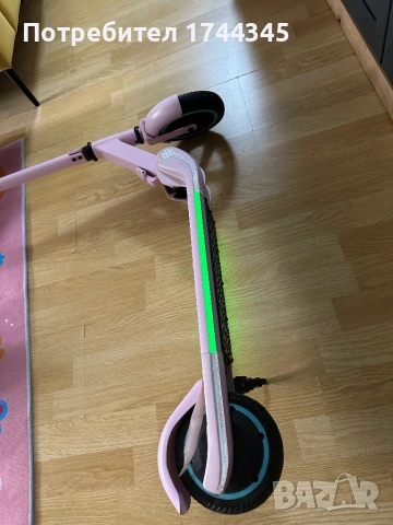 Детски електрически скутер, снимка 3 - Детски велосипеди, триколки и коли - 54170921