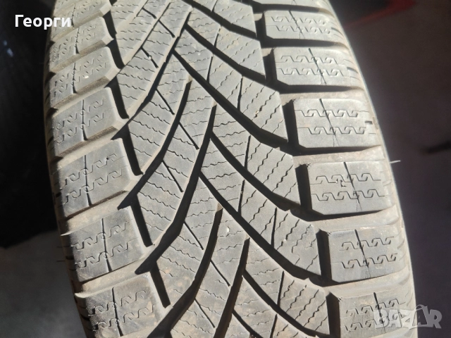 2бр.зимни гуми 215/60/16 Falken