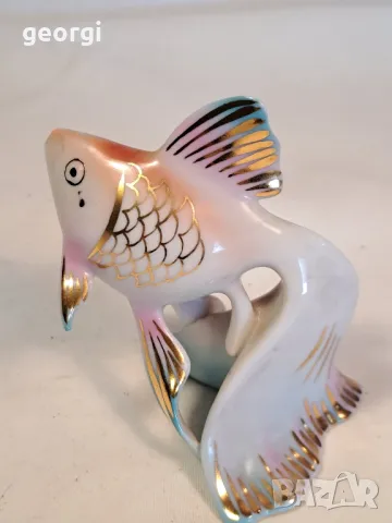 унгарска порцеланова фигура риба Hollohaza 