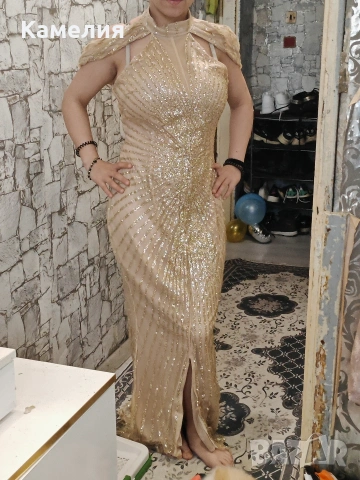 официална рокля с пайети 