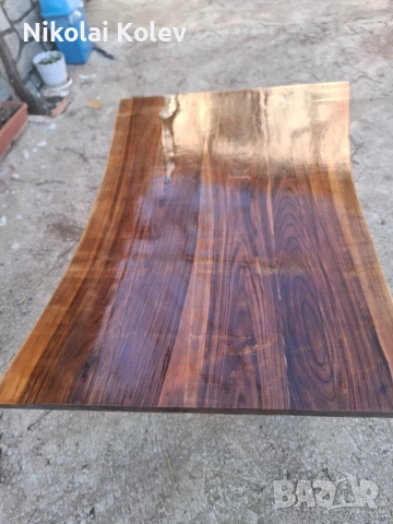 Холна маса от масив орех, снимка 2 - Маси - 52937404