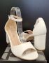 Елегантни дамски сандали в бяло с каишка , снимка 1 - Сандали - 45652718