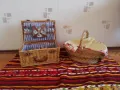 Стари ратанов куфар и кошница за пикници,туризъм,риболов и други. , снимка 1