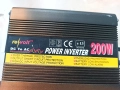 Автомобилен инвертор 200W, 12V , снимка 8
