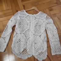 Дантелена блуза , снимка 1 - Блузи с дълъг ръкав и пуловери - 45287542