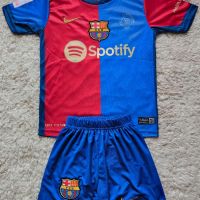 Детско - юношески футболен екип Барселона Левандовски Barcelona Lewandowski , снимка 1 - Детски комплекти - 45649795