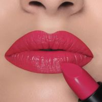 Овлажняващо червило Day-to-Day Hydrating Lipstick Cherry Punch, снимка 1 - Декоративна козметика - 45186582