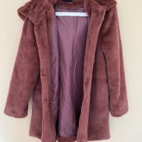 Urban Classics пухкаво палто, размер S, снимка 2 - Палта, манта - 45605470
