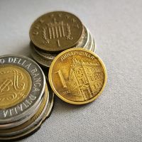 Монета - Сърбия - 1 динар | 2012г., снимка 1 - Нумизматика и бонистика - 45684649