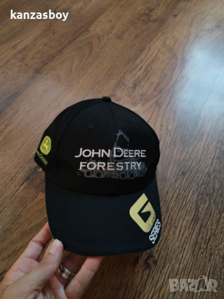 john deere cap - страхотна шапка 100% оригинал отлично състояние универсален размер, снимка 1