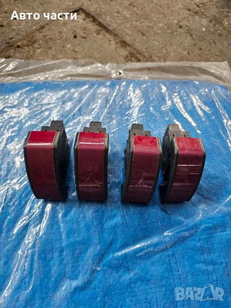 Opel Corsa C 9164141 Превключвател за аварийна светлина, снимка 1