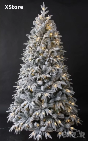Коледна елха с вградени лампички по връхчетата, снимка 1
