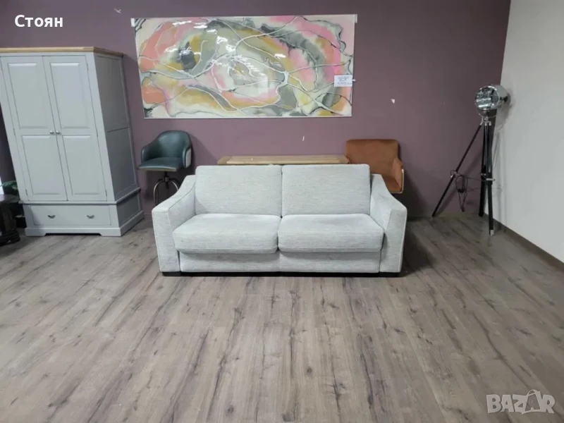 Светло сив диван от плат с функция сън "Myriad", снимка 1