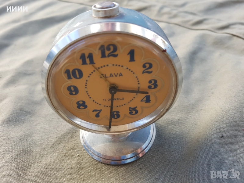 Часовник будилник Слава 5, снимка 1