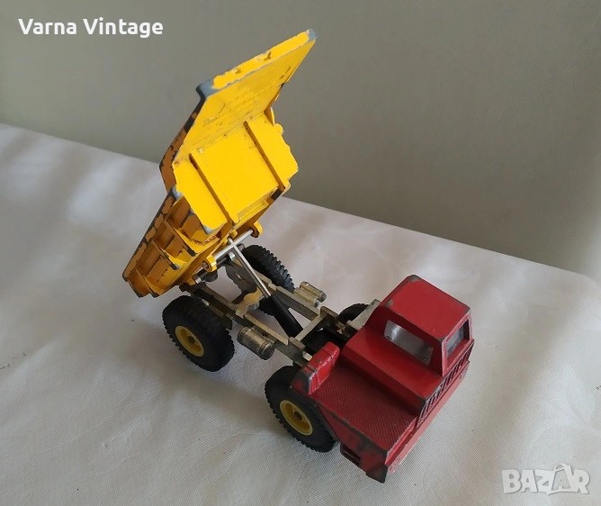 Колекционерски модел Faun Muldenkipper (V249) 70ти години Siku Германия., снимка 1