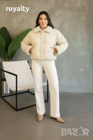 Зимно Бяло Дамско Яке с Каракул