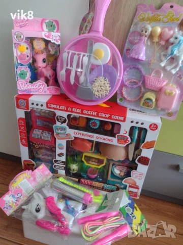 Ново!!!Лот играчки за момиче