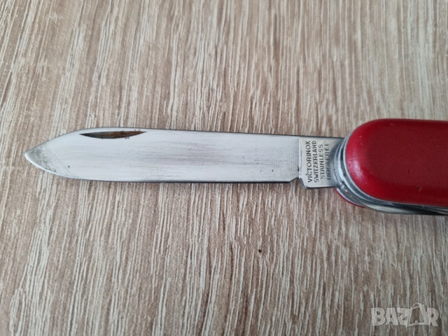 Швейцарски джобен нож Victorinox Camper с калъф, снимка 4 - Ножове - 54031565