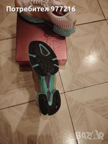 Дамски маратонки , снимка 2 - Маратонки - 51825780