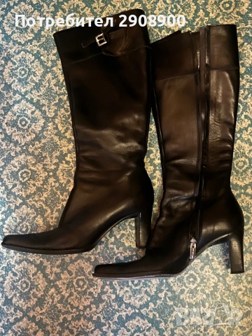 Продавам  елегантни дамски ботуши и боти 