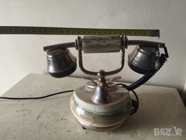 Стар настолен телефон за декорация, снимка 3 - Други ценни предмети - 46393931