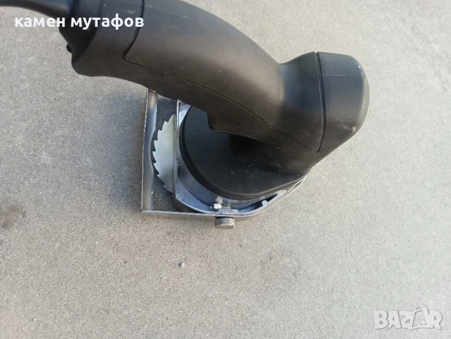 електрически нож за дюнер , снимка 2 - Обзавеждане за заведение - 50777308