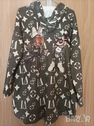 Асиметричен суитшърт с качулка Мики Маус и Мини Маус, снимка 5 - Суичъри - 54234481