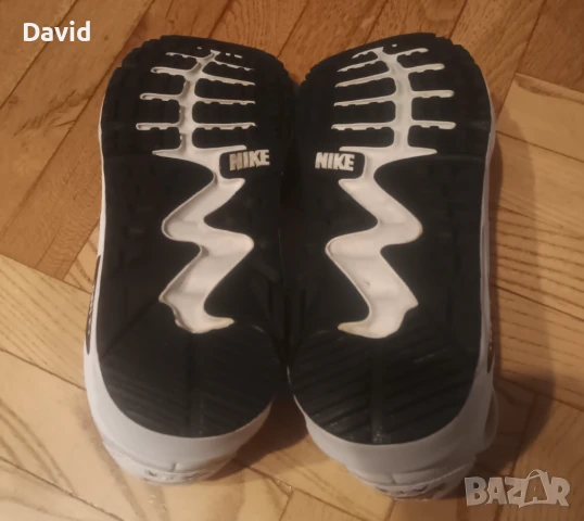 Оригинални маратонки Nike Air Max 90, снимка 5 - Маратонки - 51064173