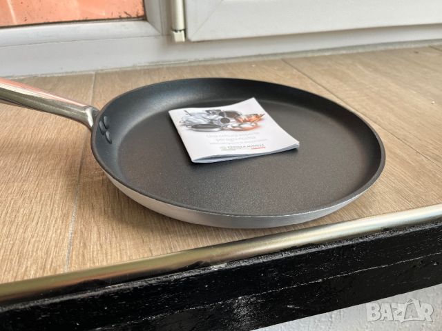 Алуминиев Тиган Agnelli 3мм за Палачинки с Незалепващо Покритие и Дръжка от Неръждаема стомана, 24см, снимка 3 - Съдове за готвене - 45171368