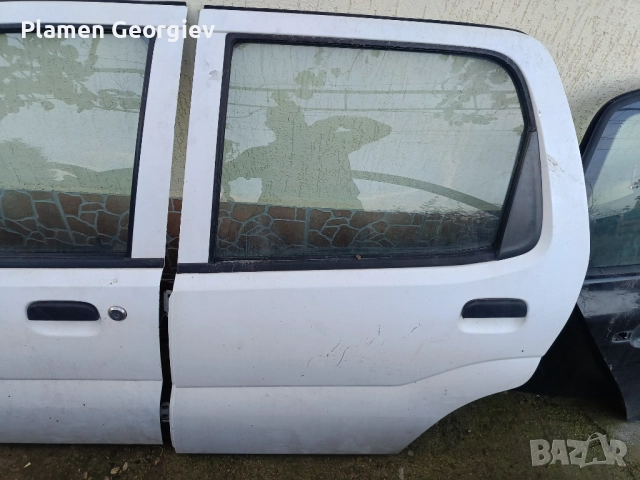 Задна лява врата Сузуки Игнис 2 , снимка 2 - Части - 52826813