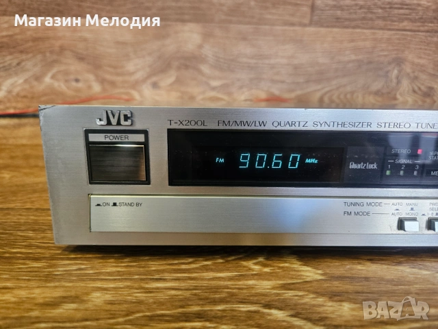 Тунер JVC T-X200L – Надежден дигитален тунер с отлично приемане, снимка 3 - Декове - 54143587