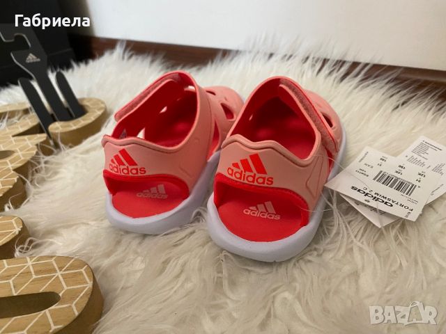 Детски сандали Adidas оригинал, снимка 3 - Детски сандали и чехли - 46691325