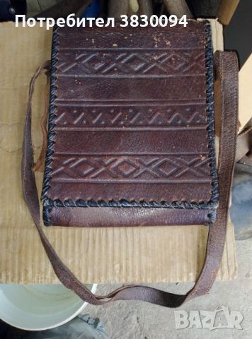 Стара дамска кожена чанта, снимка 2 - Чанти - 45828392