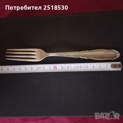 Старинна сребърна вилица, снимка 5 - Антикварни и старинни предмети - 52475491