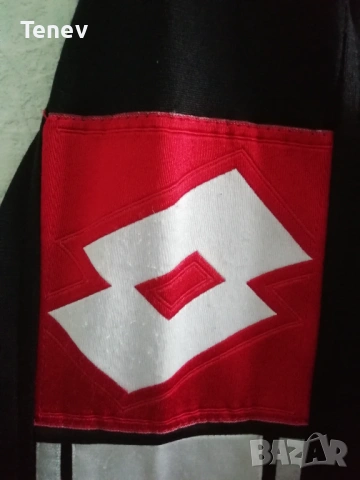 Juventus Lotto 2001/2002 Vintage оригинално горнище Ювентус размер L , снимка 10 - Спортни дрехи, екипи - 53020074