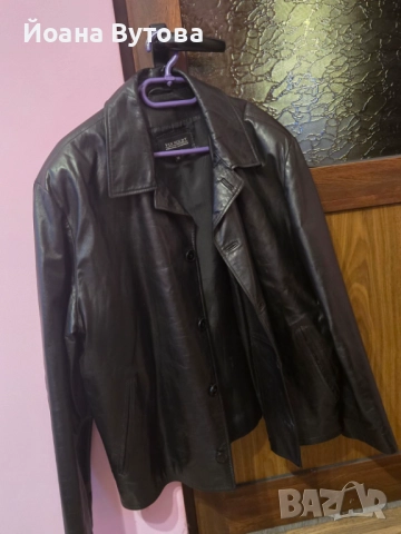 Продавам 2 броя мъжки якета