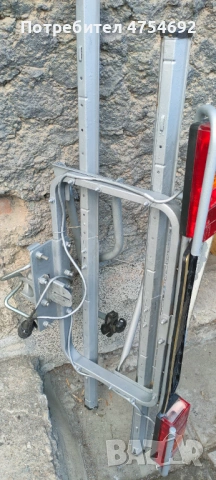 Багажник за 2 велосипеда за теглич – със светлини и стойка за номер, снимка 4 - Аксесоари и консумативи - 53719917